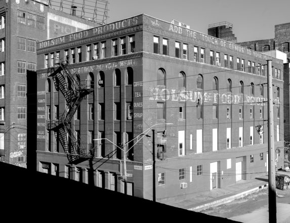 Holsum corner facade